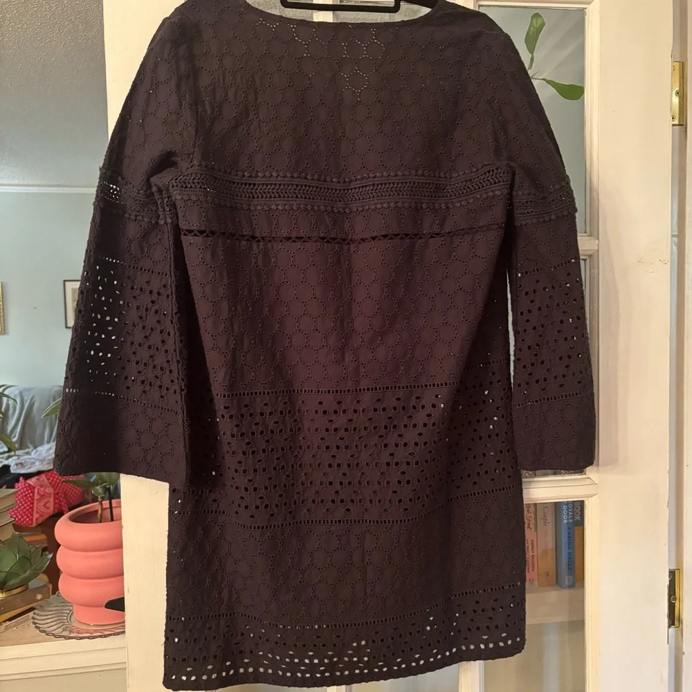 Vineyard Vines Black Eyelet Shift Dress - Picture 5 of 6